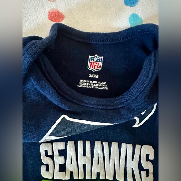 Seattle Seahawks 3-6 Month Onesie Bundle - Picture 2 of 6
